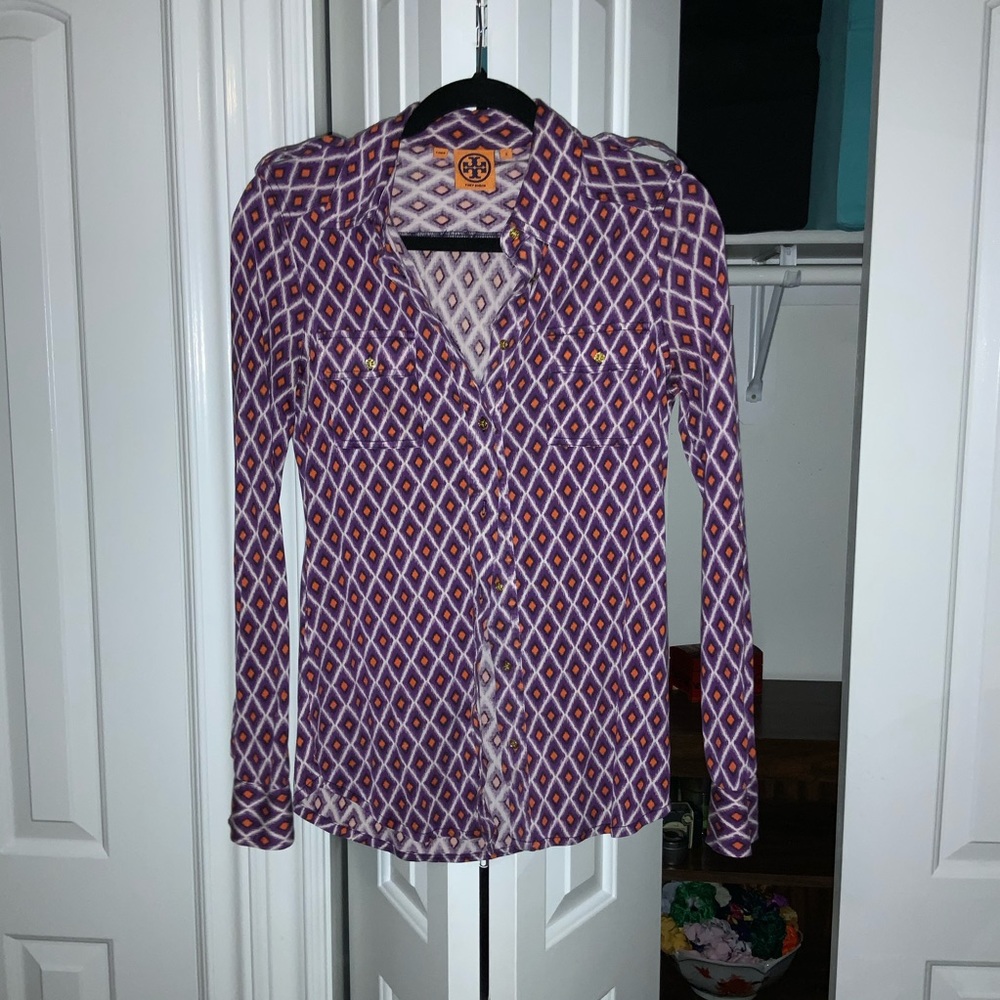 Button down